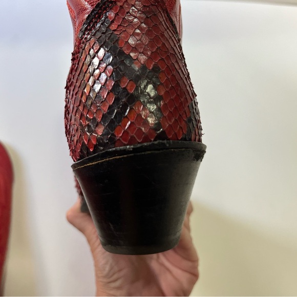 Vintage Olathe Handmade Boots Size 5 B GORGEOUS Red Snakeskin - Picture 10 of 16
